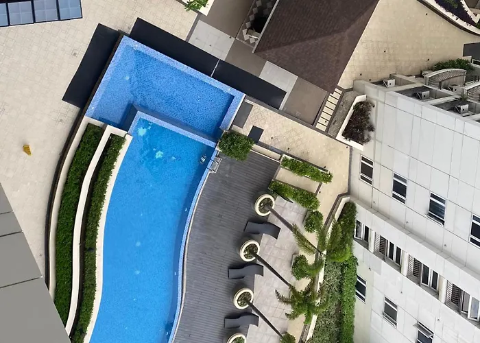 Solemare Parksuites * Manila