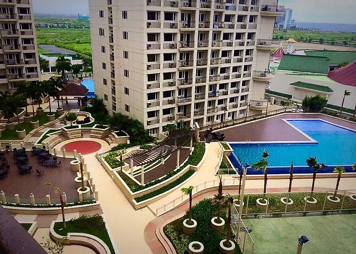 Solemare Parksuites * Manila