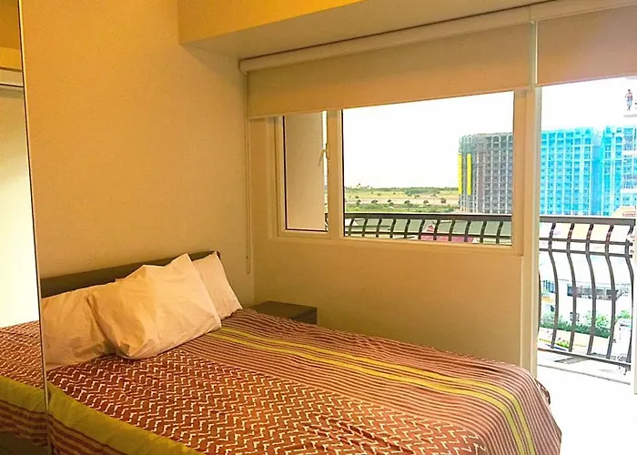 Solemare Parksuites Manila
